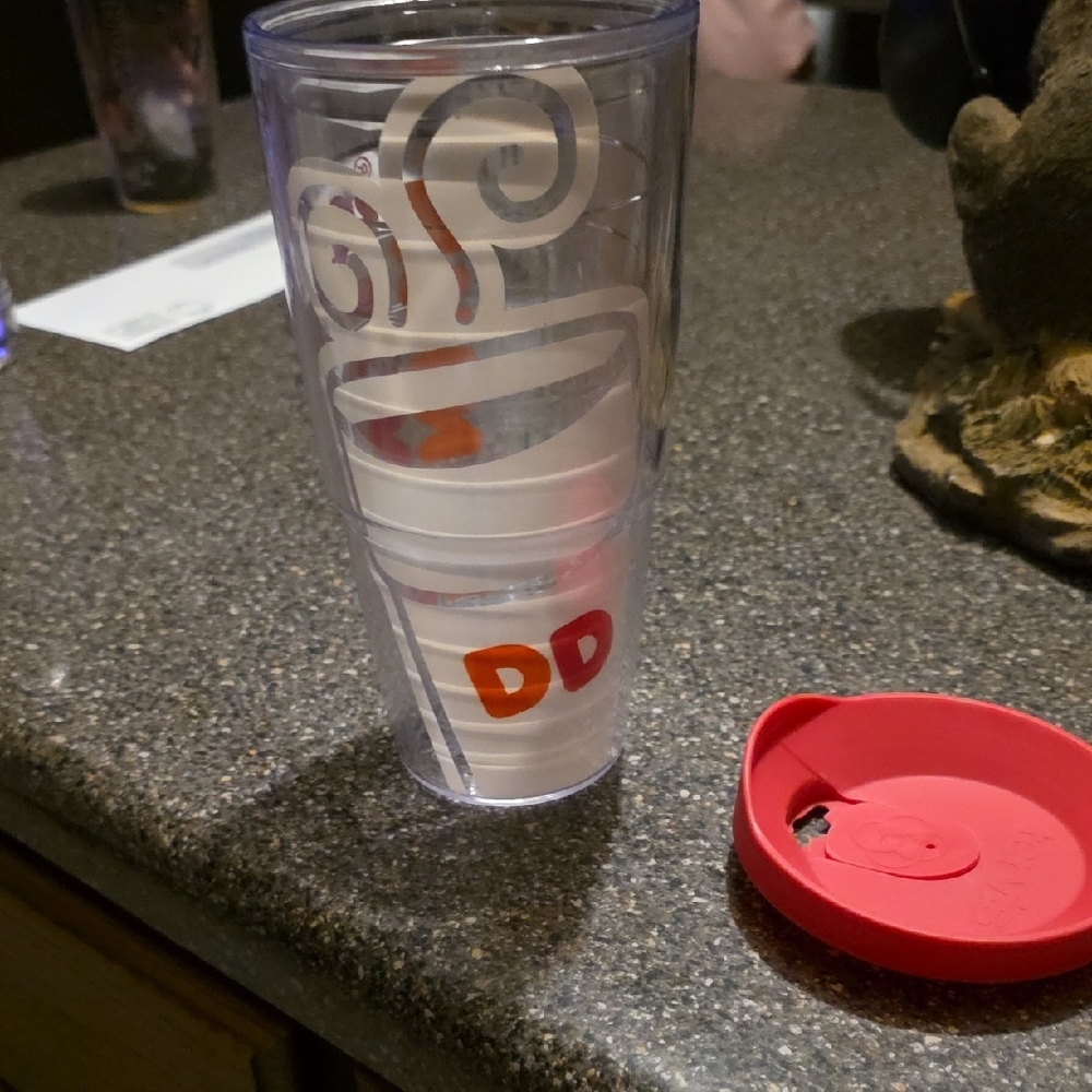 Dunkin' Donuts Clear Tumbler with Red Lid - Picture 5 of 5